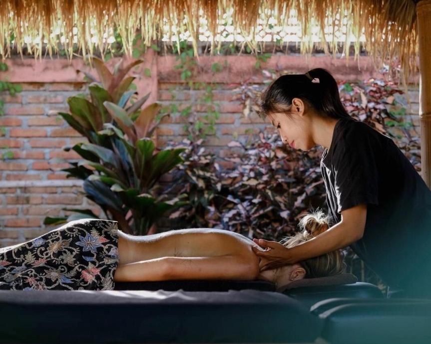 Owa Lodge Areguling Kuta  외부 사진