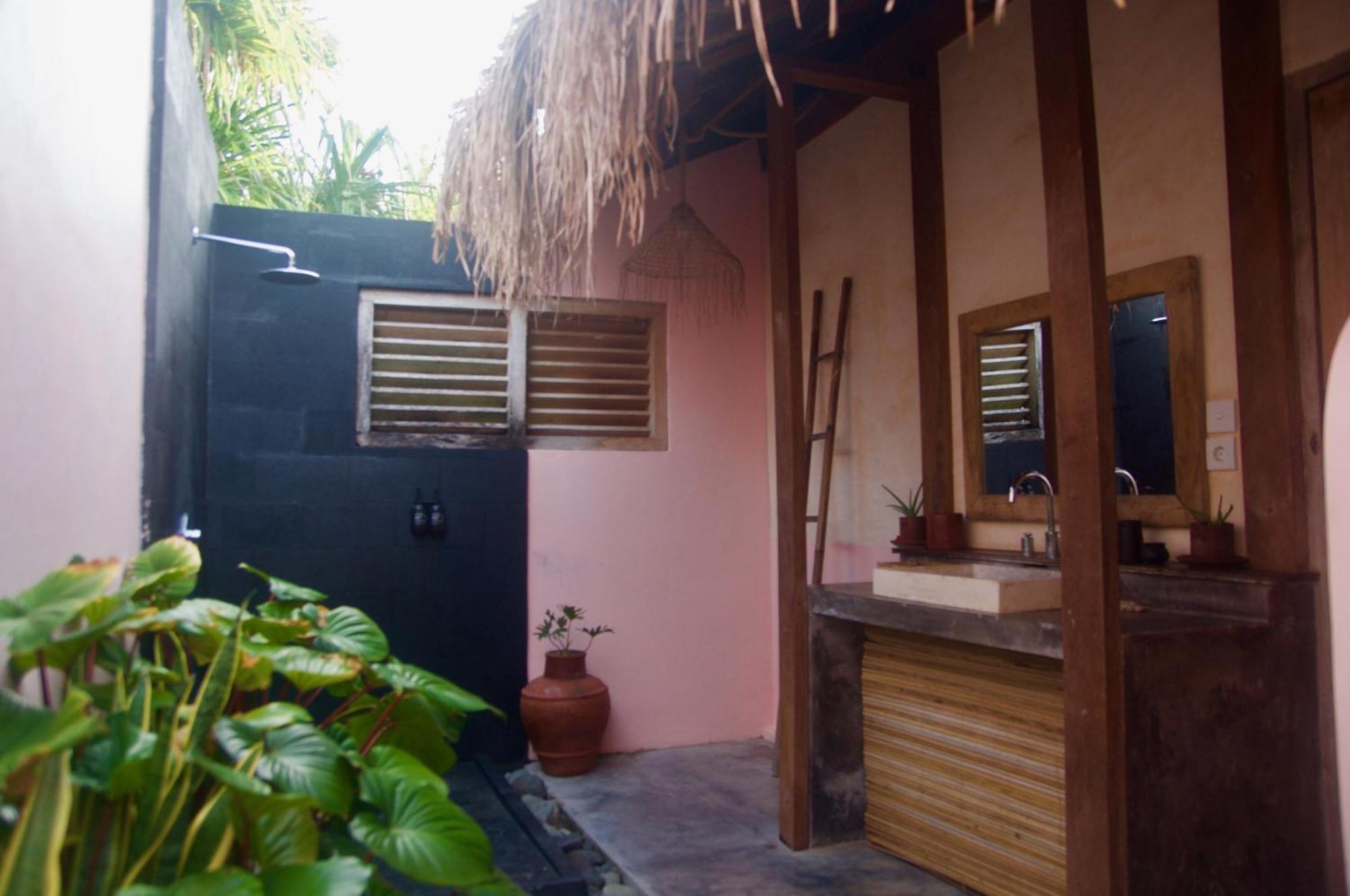 Owa Lodge Areguling Kuta  객실 사진